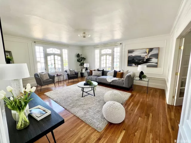 MLS: 423721622 Condo For Sale