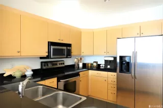 Photo #3: 423721826 Listing