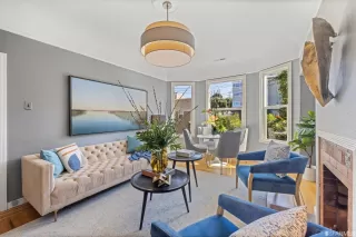 Photo #1: 423722199 Listing 