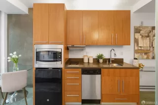 Photo #5: 423723003 Listing 