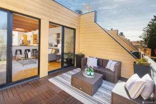 Photo #5: 423723125 Listing