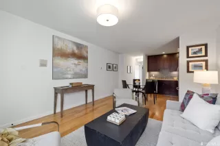 Photo #3: 423723189 Listing