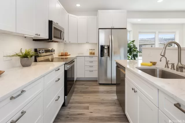 MLS: 423723577 Condo For Sale