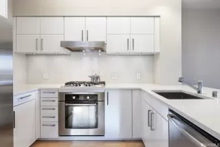 Photo #3: 423724349 Listing 