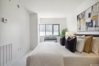 Photo #6: 423724479 Listing