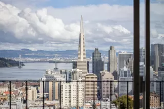 Photo #1: 423725700 Listing