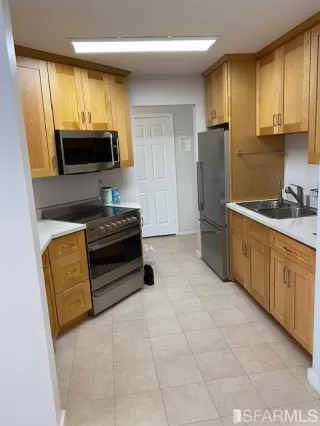 Photo #6: 423726356 Listing 