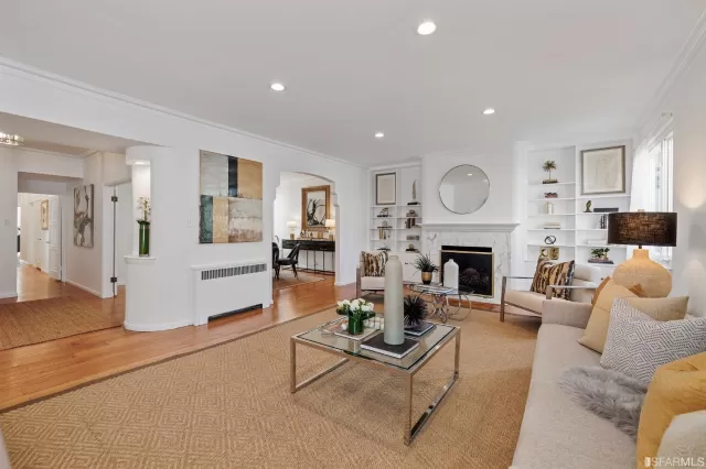 MLS: 423726865 Condo For Sale