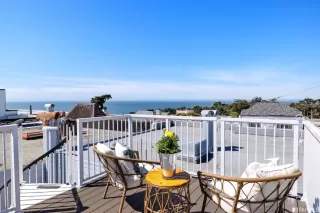 Photo #1: 423727008 Listing