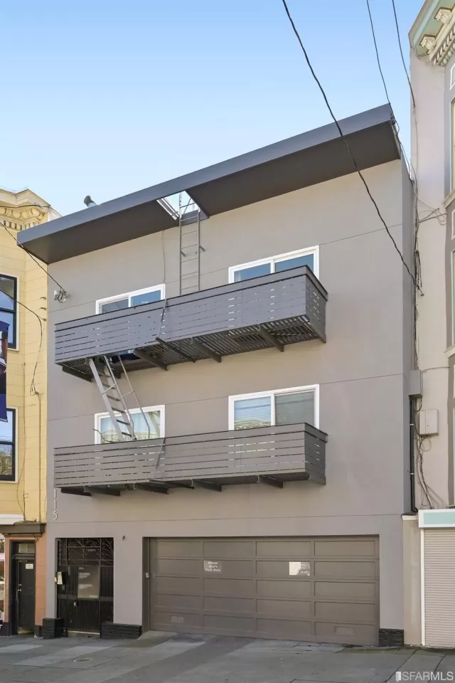 MLS: 423727309 Condo For Sale