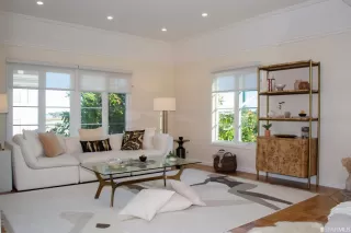 Photo #5: 423727336 Listing 