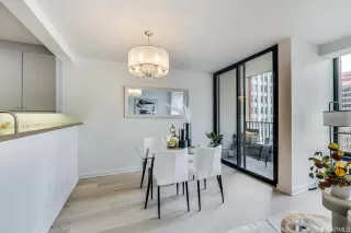 Photo #4: 423727597 Listing