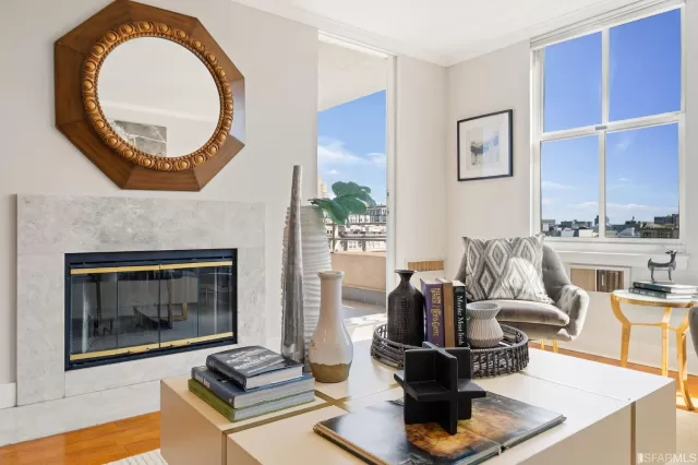 MLS: 423728116 Condo For Sale