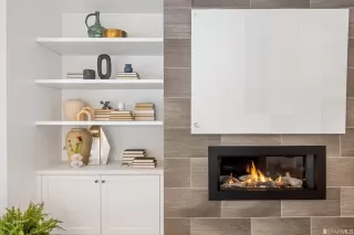 Photo #6: 423728117 Listing