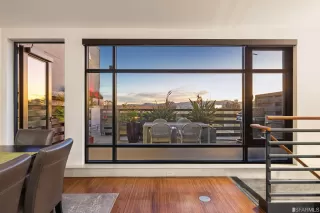 Photo #6: 423728417 Listing 