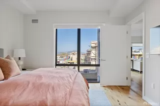 Photo #6: 423728431 Listing