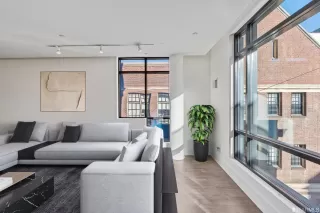 Photo #3: 423728535 Listing