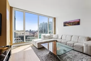 Photo #6: 423728809 Listing 