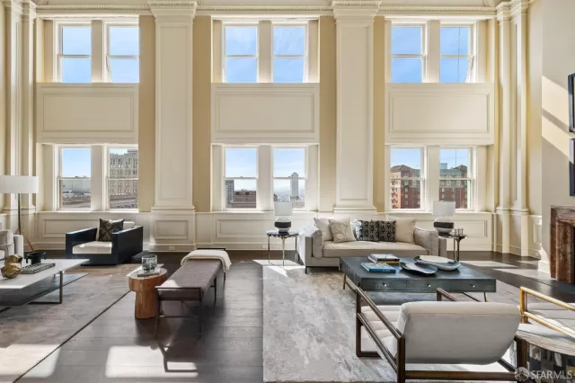 MLS: 423729387 Condo For Sale