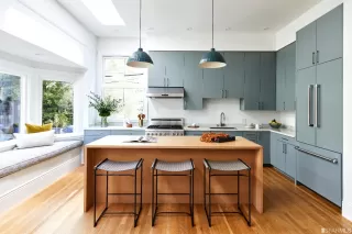 Photo #1: 423730822 Listing 