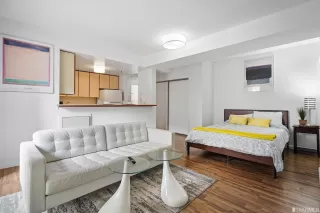 Photo #1: 423730904 Listing