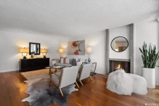 Photo #3: 423731088 Listing