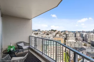 Photo #4: 423731100 Listing