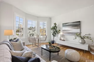 Photo #2: 423731851 Listing