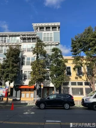 Photo #1: 423731870 Listing 