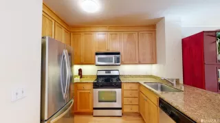 Photo #2: 423731870 Listing 