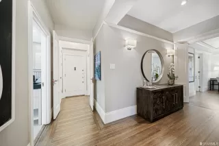 Photo #2: 423732888 Listing