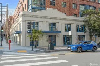 Photo #3: 423732923 Listing 