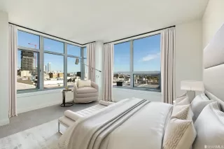 Photo #3: 423733276 Listing