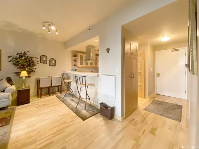 MLS: 423733691 Condo For Sale