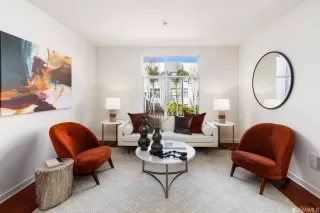 Photo #4: 423733904 Listing 