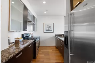 Photo #6: 423734231 Listing