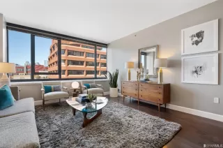 Photo #6: 423734438 Listing 