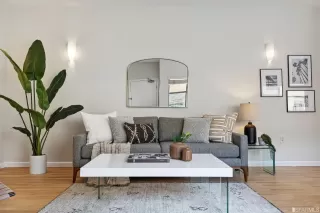 Photo #4: 423734722 Listing 