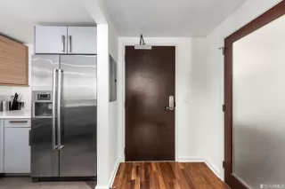 Photo #2: 423734788 Listing