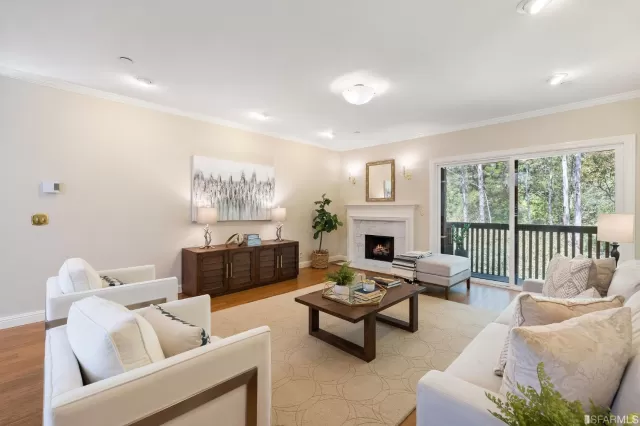 MLS: 423734914 Condo For Sale