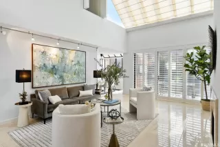 Photo #3: 423735086 Listing