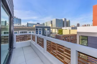 Photo #1: 423735814 Listing