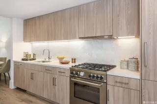 Photo #5: 423735875 Listing