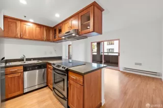 Photo #2: 423736000 Listing 