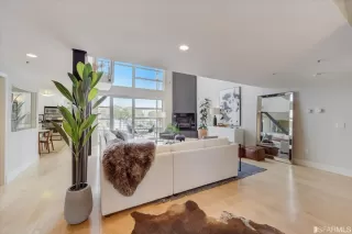 Photo #4: 423736501 Listing 