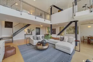 Photo #6: 423736501 Listing 