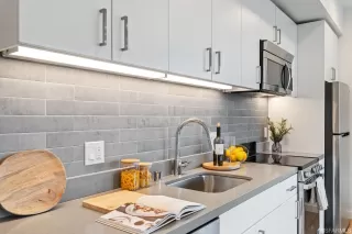 Photo #3: 423737128 Listing 