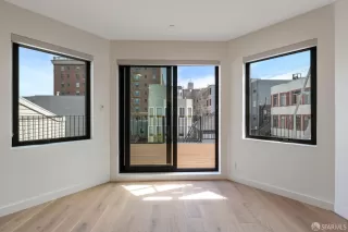 Photo #5: 423737634 Listing 