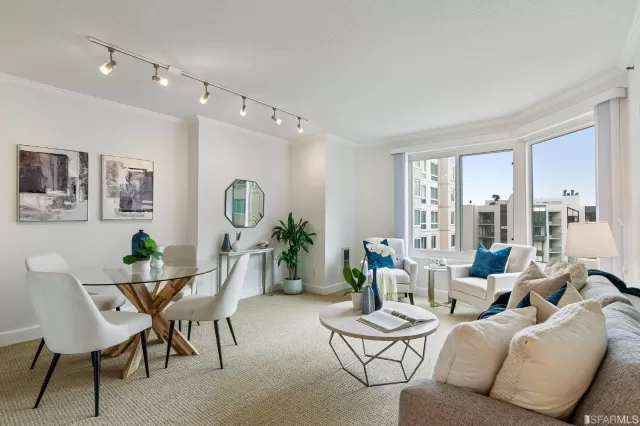 MLS: 423739215 Condo For Sale