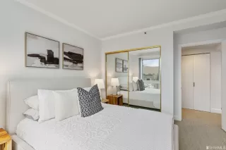 Photo #6: 423739215 Listing 